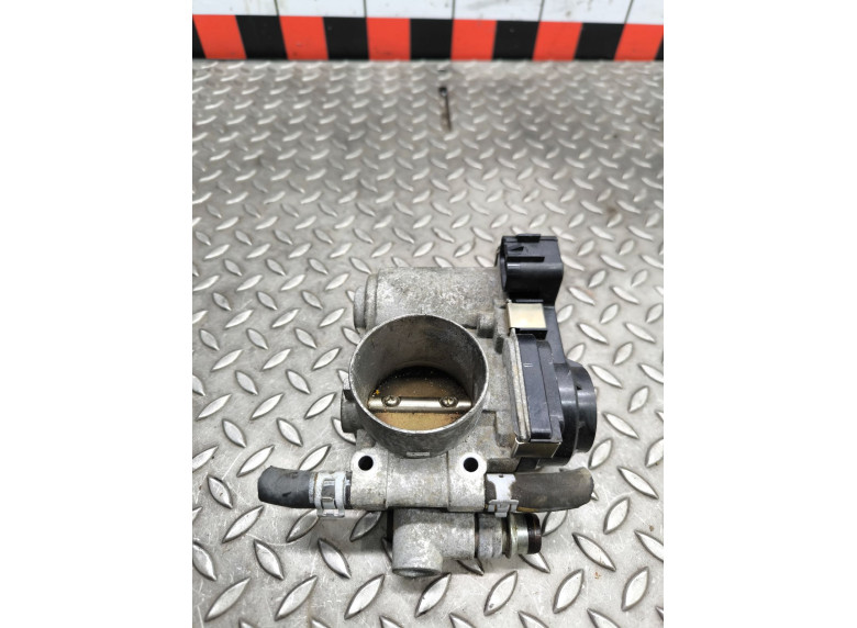 Заслонка дроссельная к Opel Astra, 2006г.