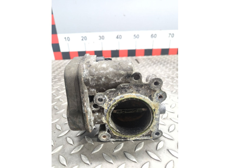 Заслонка дроссельная к Opel Vectra, 2005г.