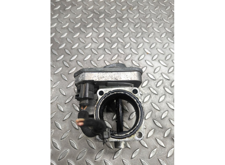 Заслонка дроссельная к Opel Astra, 2010г.