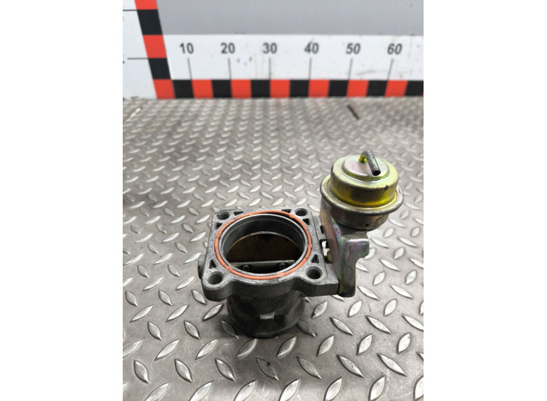 Заслонка дроссельная к Renault Espace, 2004г.