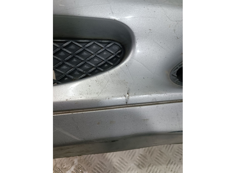 Бампер передний к Mercedes C W203, 2001г.