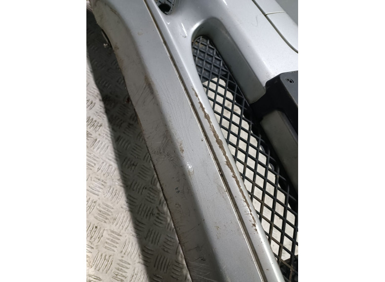 Бампер передний к Mercedes C W203, 2001г.