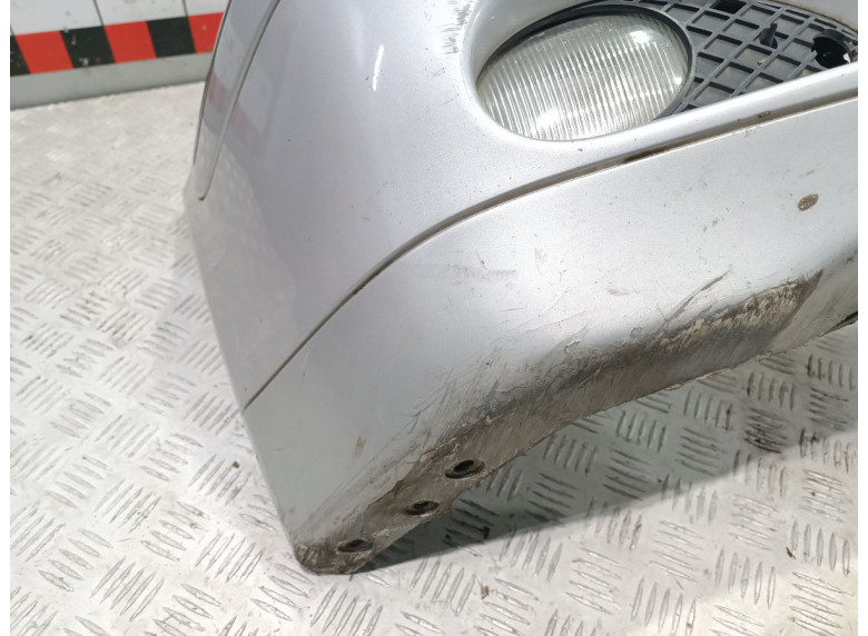 Бампер передний к Mercedes C W203, 2001г.