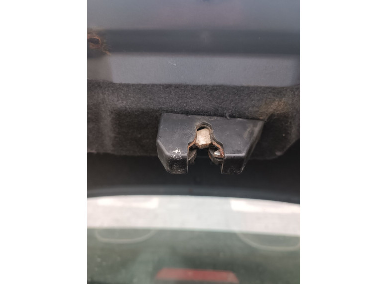 Замок багажника к Geely Emgrand 7