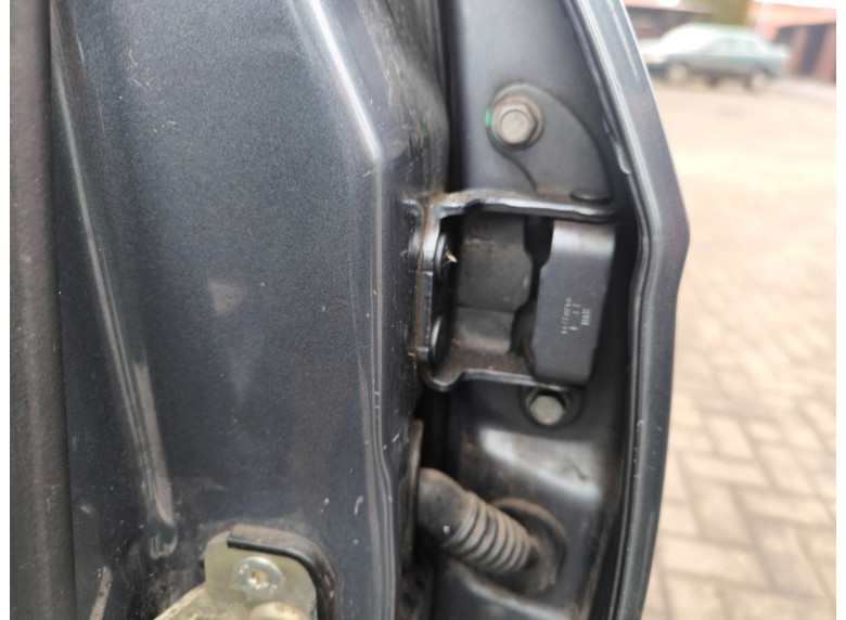 Петля двери задней левой к Geely Emgrand 7