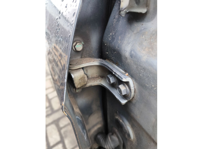 Петля двери передней правой к Geely Emgrand 7, 2020г.