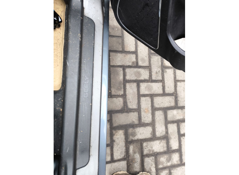 Накладка на порог к Geely Emgrand 7