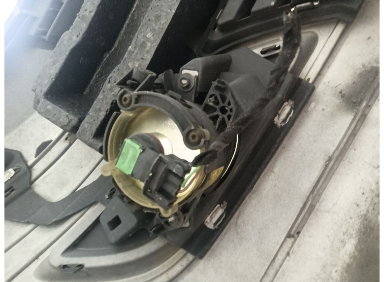 Фара противотуманная правая к Mercedes B W245, 2007г.