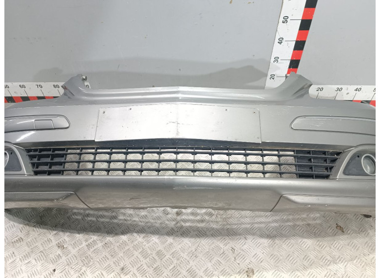 Заглушка (решетка) в бампер передний к Mercedes B W245, 2007г.