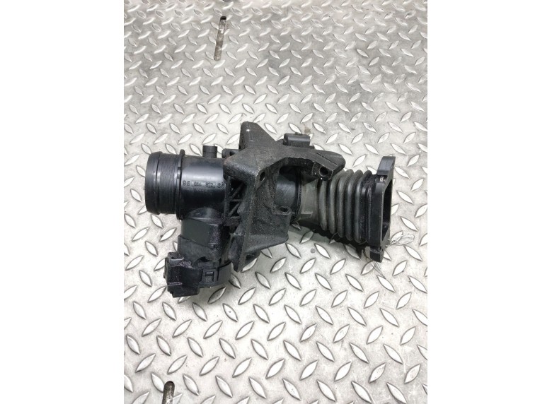 Заслонка дроссельная к Ford Focus