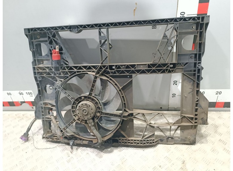 Диффузор вентилятора к Renault Master