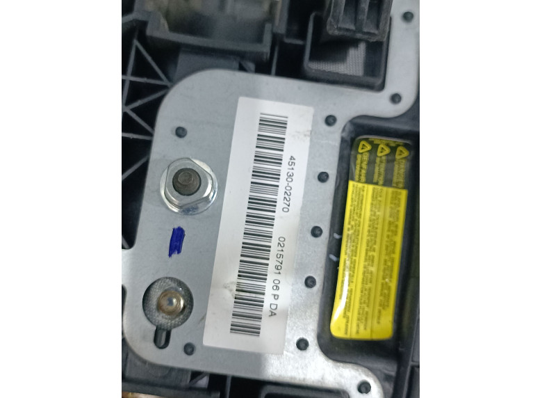 Подушка безопасности водителя к Toyota Corolla, 2005г.