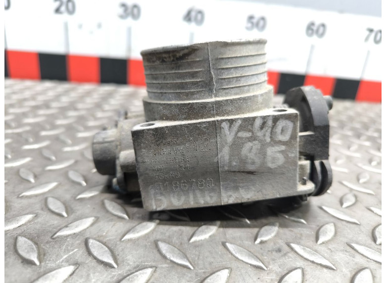 Заслонка дроссельная к Volvo V40, 2000г.