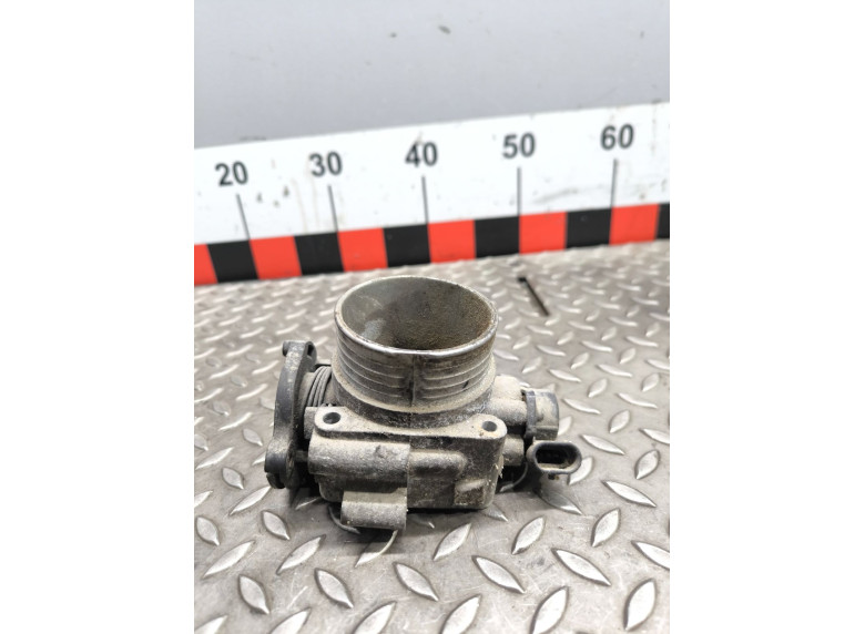 Заслонка дроссельная к Volvo V40, 2000г.