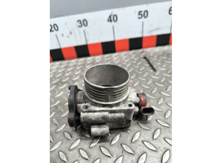 Заслонка дроссельная к Volvo S40, 2000г.