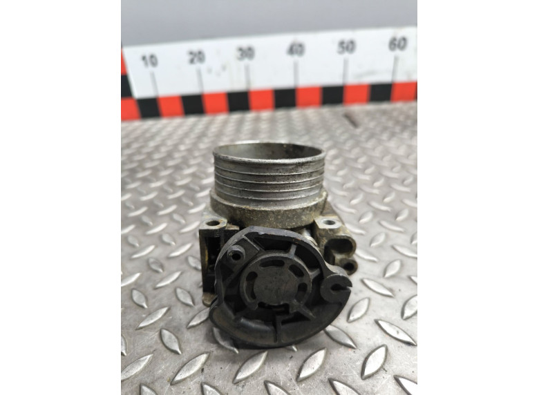 Заслонка дроссельная к Volvo V40, 2001г.