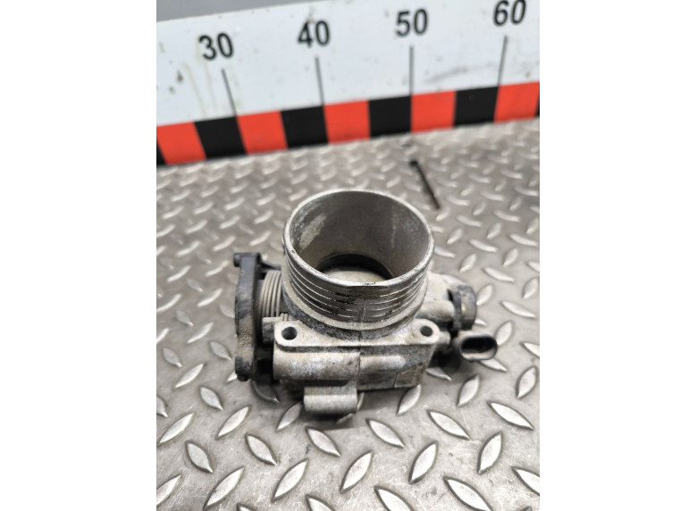 Заслонка дроссельная к Volvo V40, 2001г.