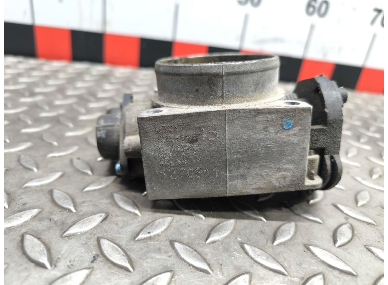 Заслонка дроссельная к Volvo V40, 2001г.