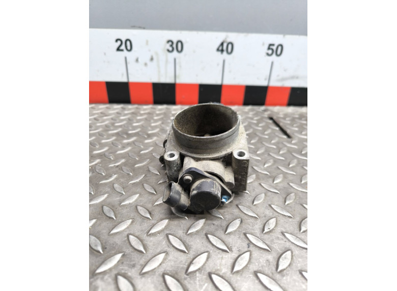 Заслонка дроссельная к Volvo V40, 2001г.