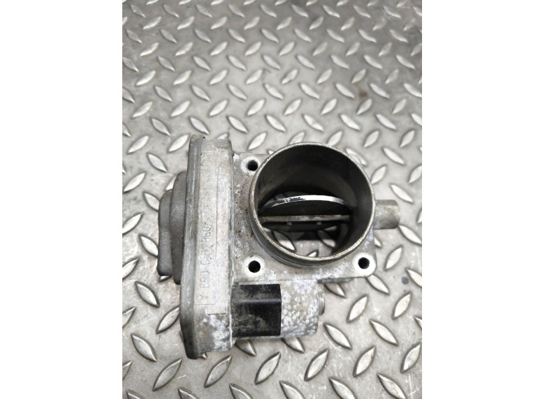 Заслонка дроссельная к Volkswagen Golf, 2001г.