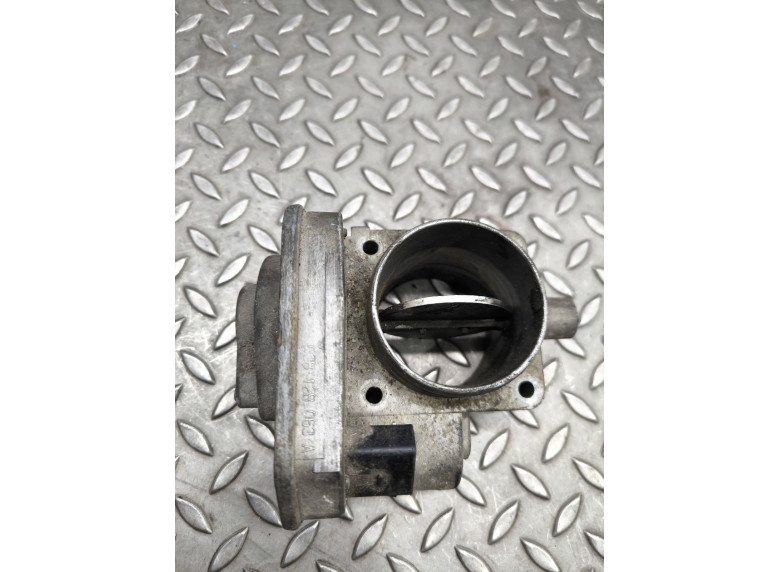 Заслонка дроссельная к Volkswagen Golf, 2001г.