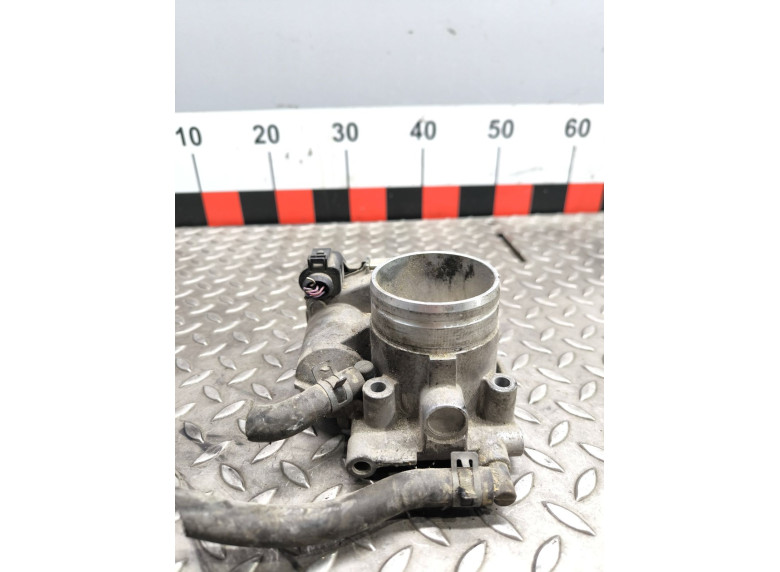 Заслонка дроссельная к Volkswagen Golf, 2004г.