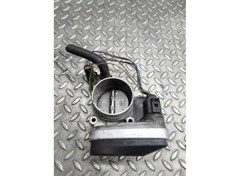 Заслонка дроссельная к Volkswagen Passat, 2006г.