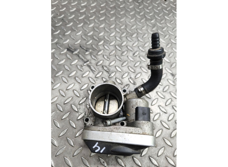 Заслонка дроссельная к Volkswagen Golf, 2002г.