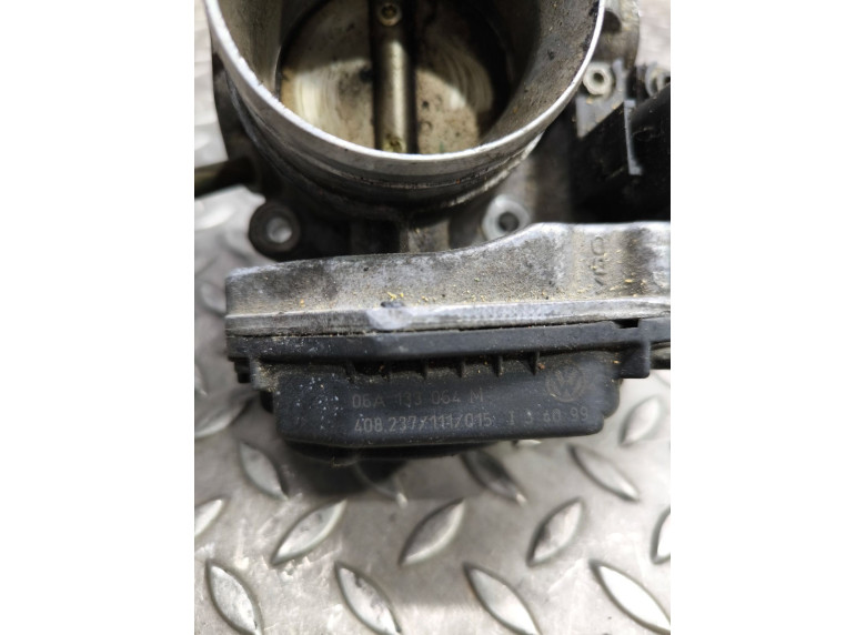 Заслонка дроссельная к Volkswagen Golf, 2000г.