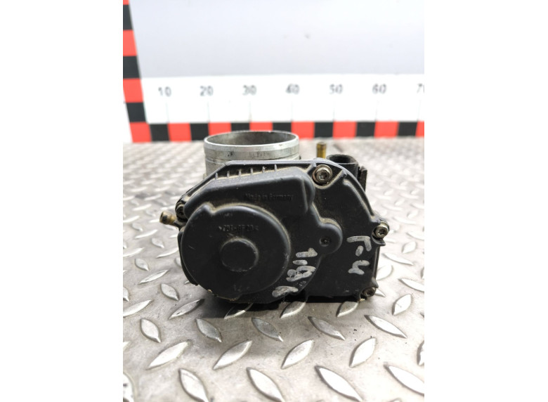 Заслонка дроссельная к Volkswagen Golf, 2000г.