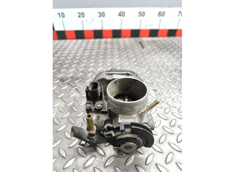 Заслонка дроссельная к Volkswagen Golf, 2000г.