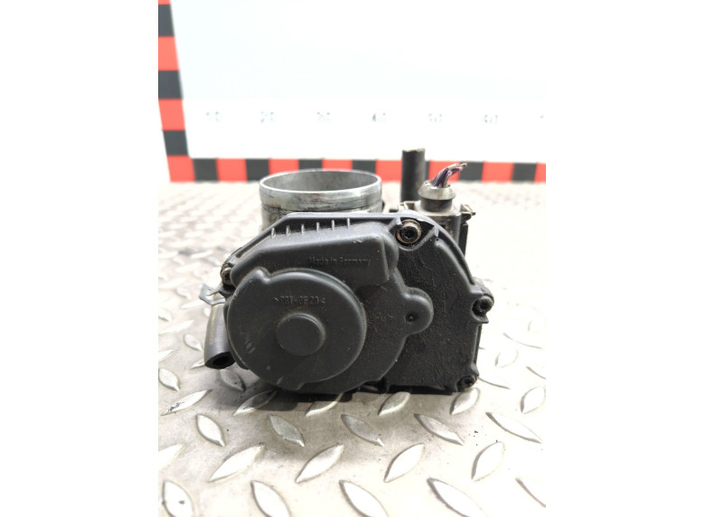 Заслонка дроссельная к Volkswagen Golf, 2000г.