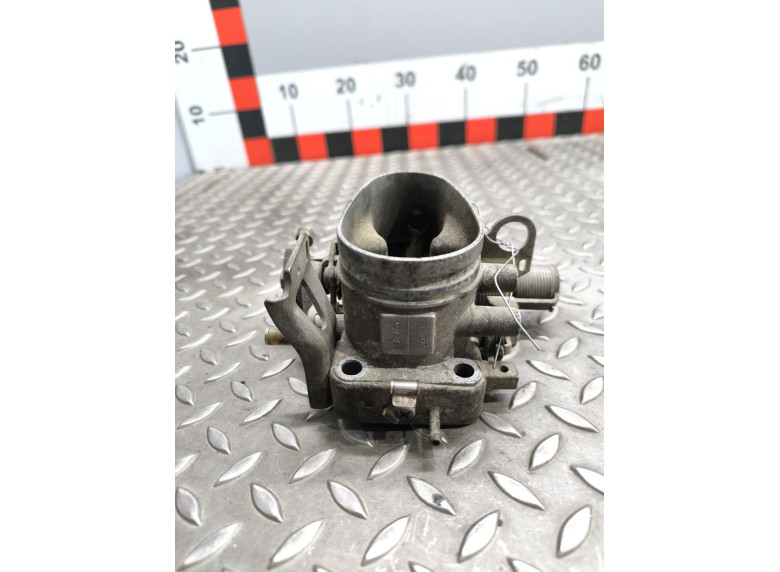 Заслонка дроссельная к Volkswagen Passat, 1992г.