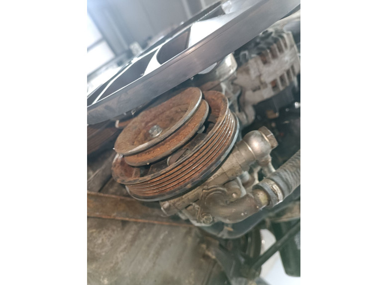 Шкив насоса гидроусилителя к Volkswagen Passat, 1998г.