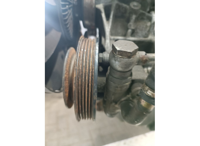 Шкив насоса гидроусилителя к Volkswagen Passat, 1998г.