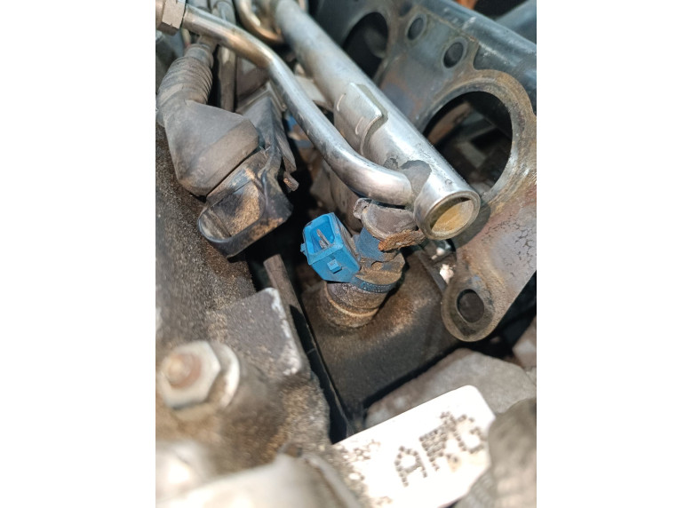 Форсунка к Volkswagen Passat, 1998г.