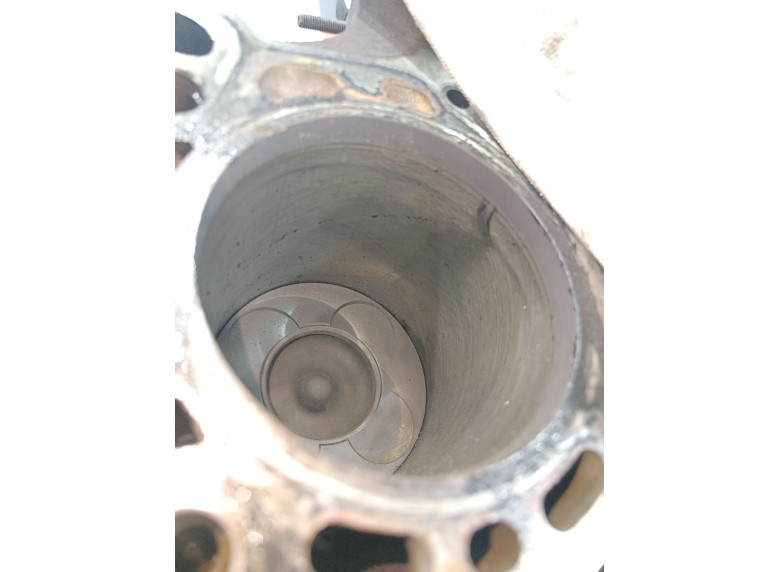 Блок цилиндров к Блок цилиндров к Land-Rover RangeRover undefined г. Range Rover