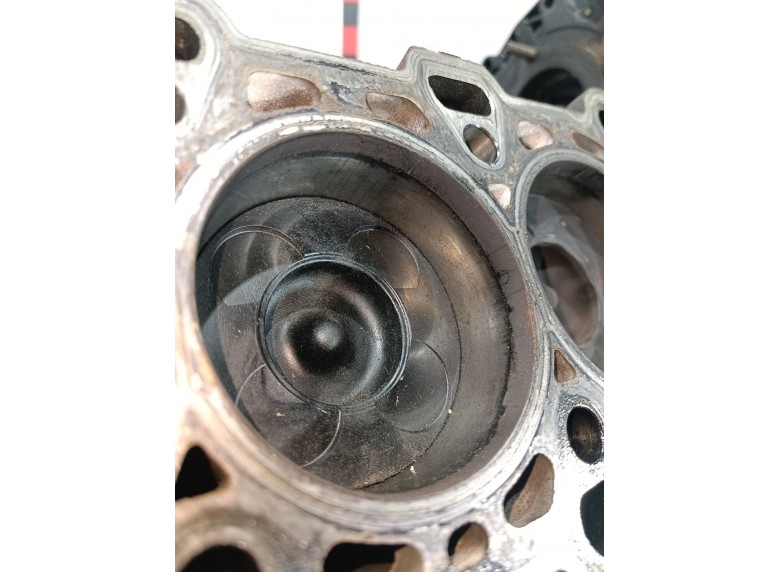 Блок цилиндров к Блок цилиндров к Land-Rover RangeRover undefined г. Range Rover