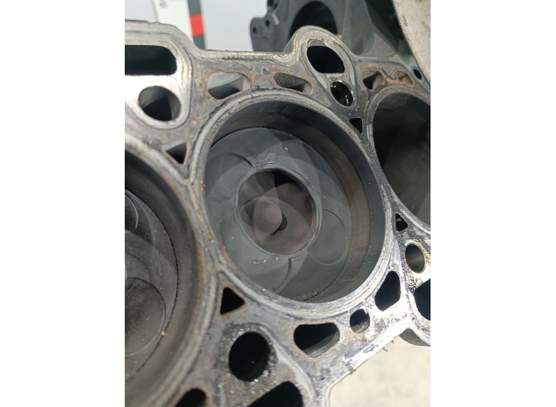 Блок цилиндров к Блок цилиндров к Land-Rover RangeRover undefined г. Range Rover