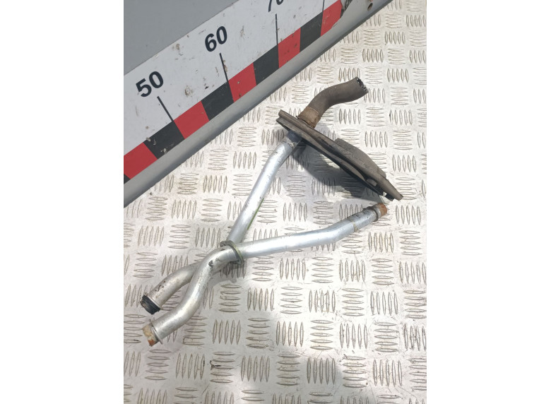 Патрубок отопителя (печки) к Peugeot 406, 2000г.
