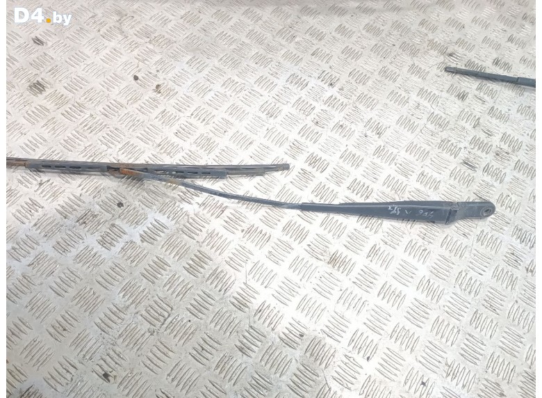 Щеткодержатель (поводок стеклоочистителя, дворник) к Peugeot 406 undefined г.