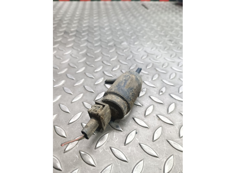 Насос (моторчик) омывателя стекла к Opel Vectra, 1998г.