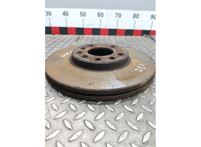 Диск тормозной передний к Opel Vectra, 1998г.