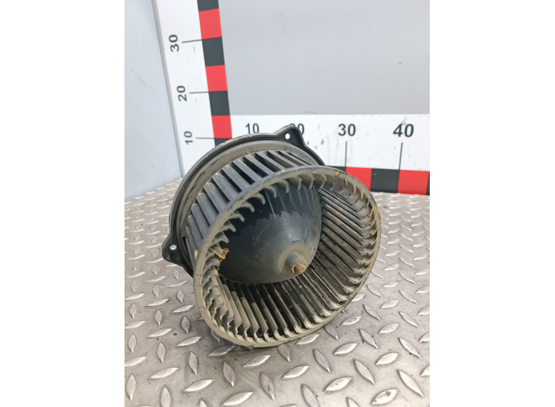 Моторчик печки к Моторчик печки к Hyundai Santamo undefined г. Santamo