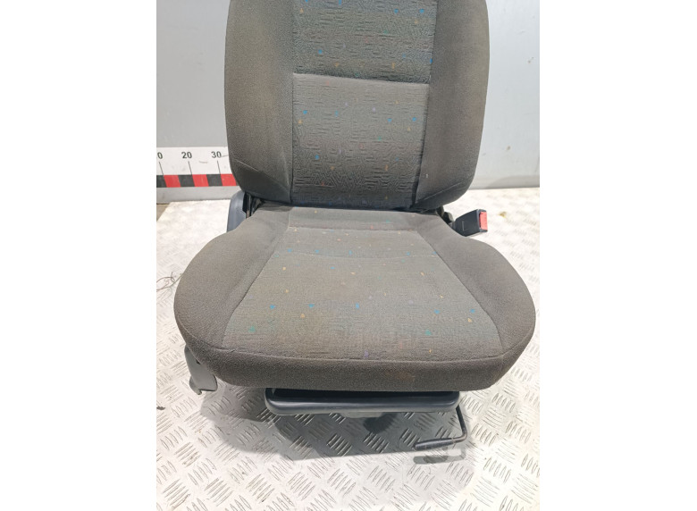 Сиденье переднее правое к Сиденье переднее правое к Hyundai Santamo undefined г. Santamo