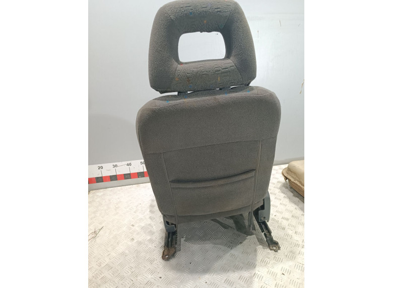 Сиденье переднее правое к Сиденье переднее правое к Hyundai Santamo undefined г. Santamo