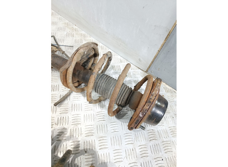 Пружина передняя к Hyundai Santamo