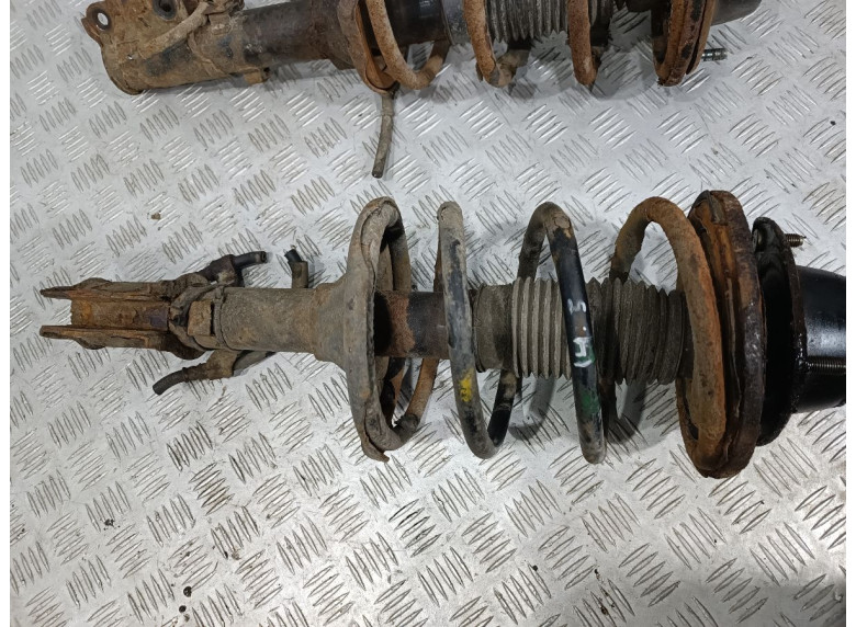 Амортизатор передний к Hyundai Santamo