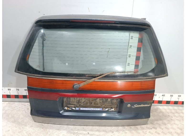 Крышка багажника (дверь 3-5) к Hyundai Santamo, 1999г.