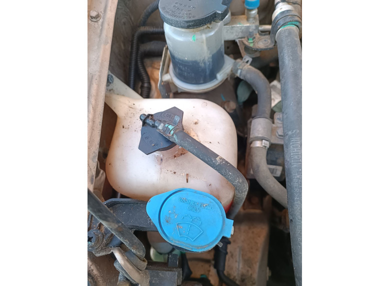 Бачок расширительный к Geely Emgrand 7